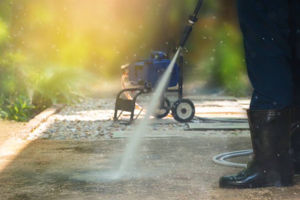 Best Gutter Cleaning  in Grandyle Village, NY